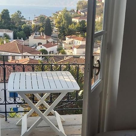 Tsitsinakis Traditional House هيدرا المظهر الخارجي الصورة